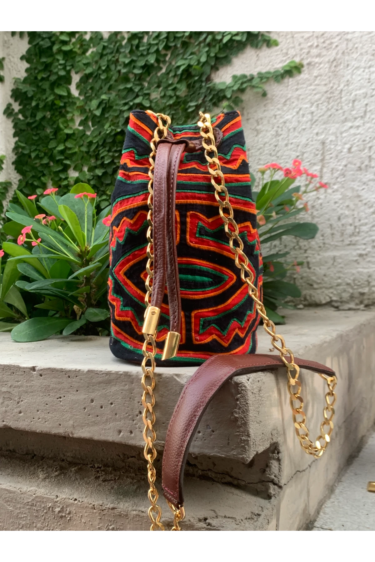 KUNA BUCKET # 001