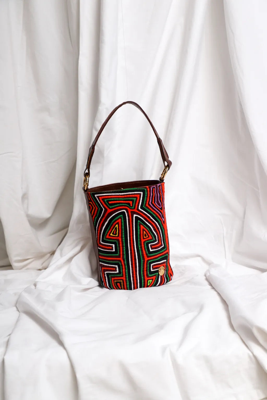 DULE BUCKET #020