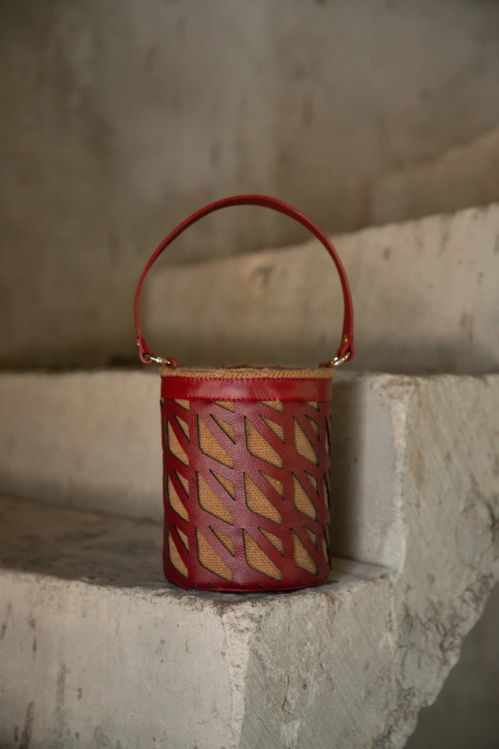 KU´KU BUCKET # 003