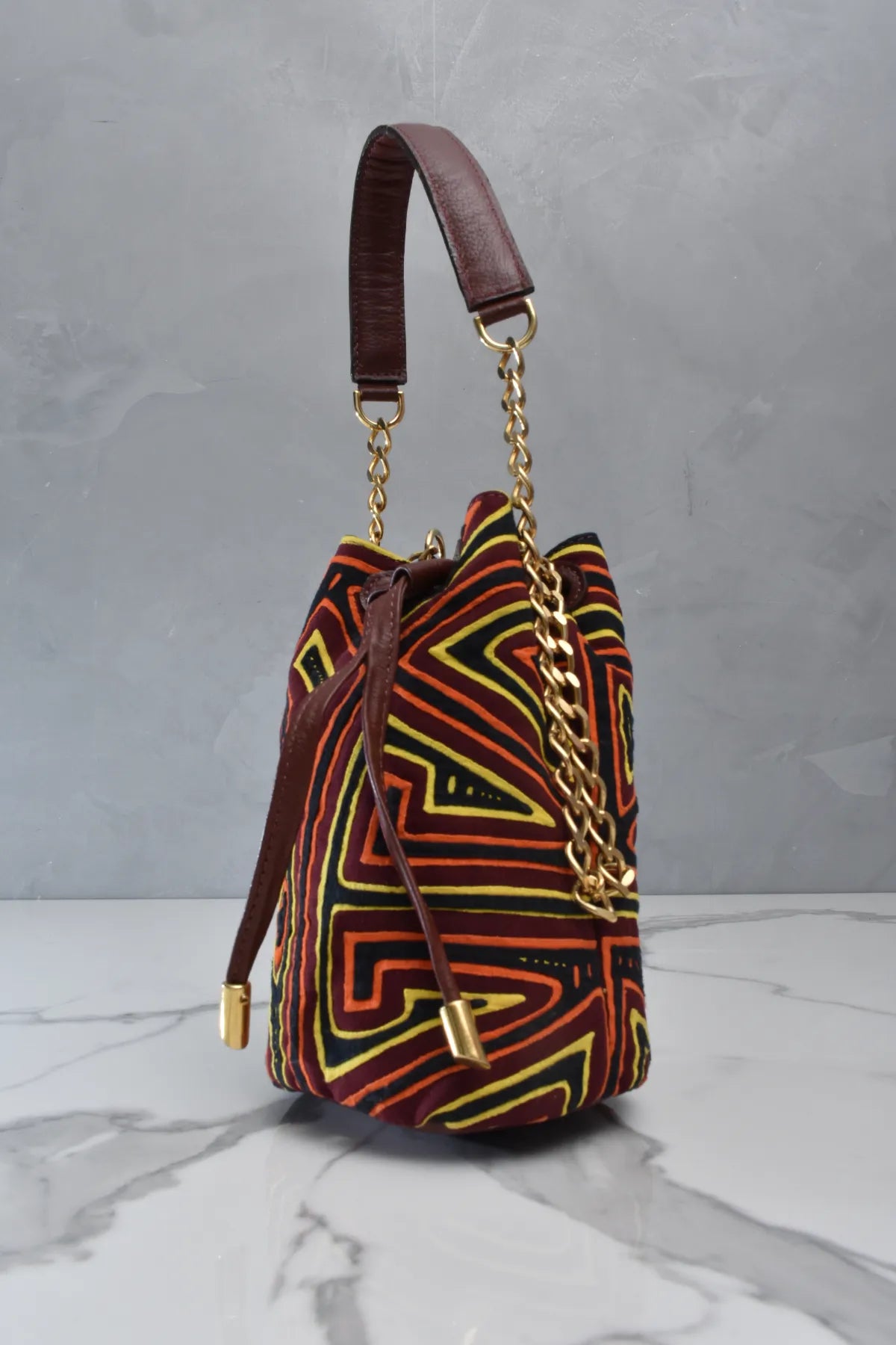 KUNA BUCKET # 003