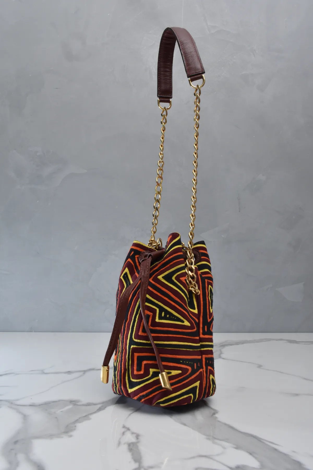 KUNA BUCKET # 003